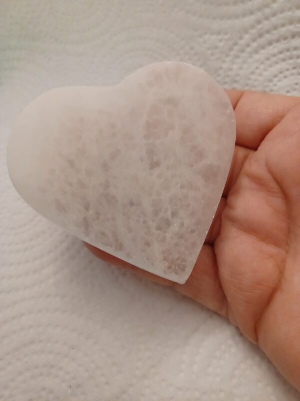 Milky Quartz Heart - Image 2