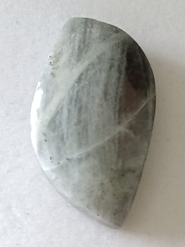 Labradorite Stone - Image 4