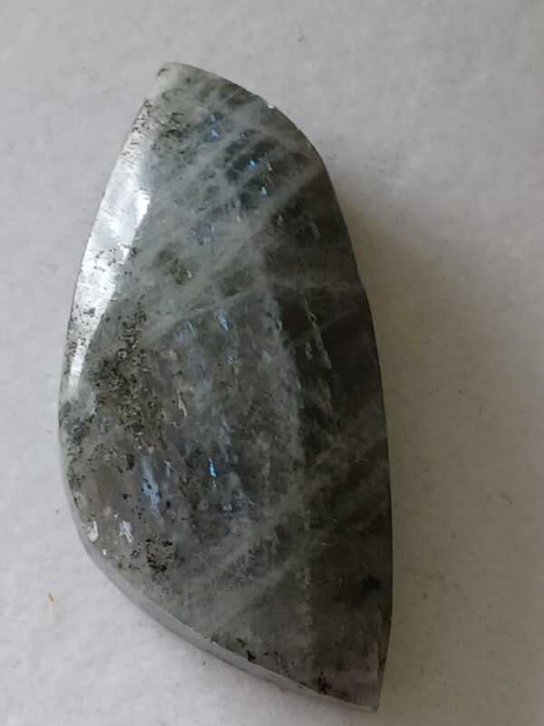 Labradorite Stone - Image 8