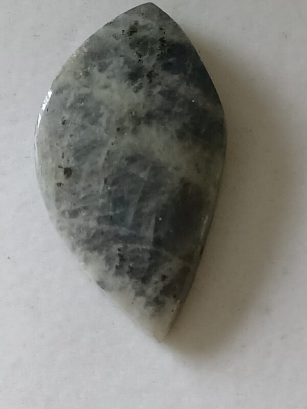 Labradorite Stone - Image 17