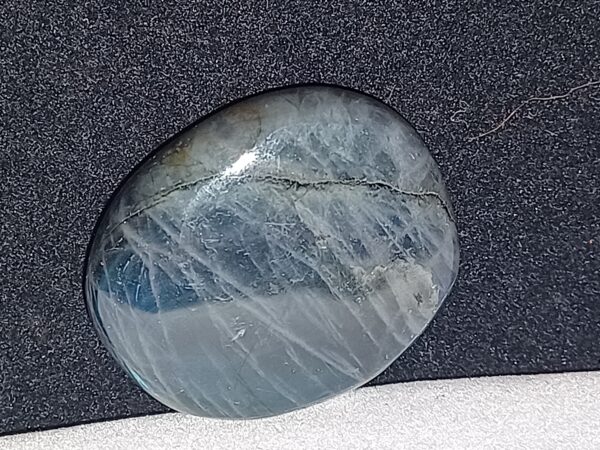 Labradorite Stones - Image 4