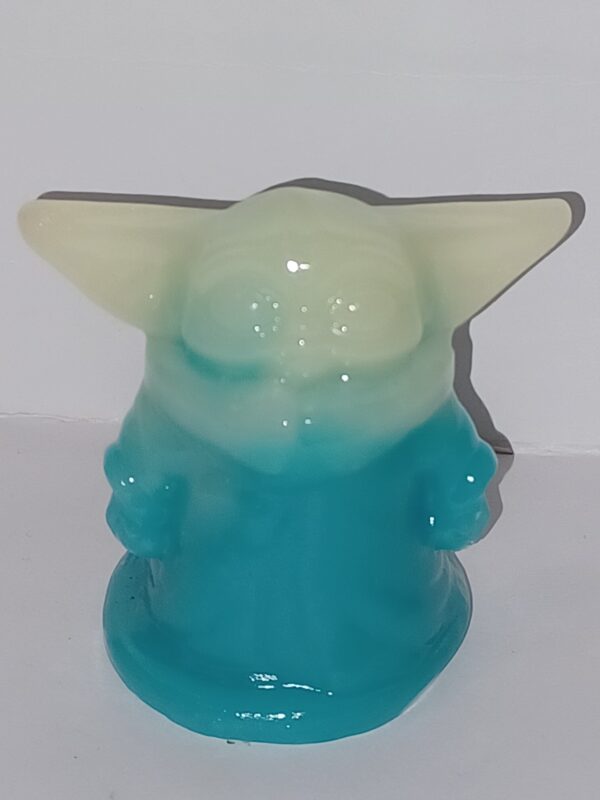 Mandalorian - Glow in the Dark - Image 3