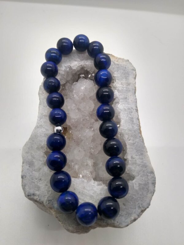 Cats Eye Dyed Blue Bracelet