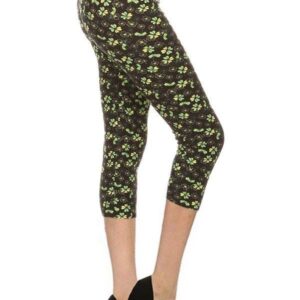 Clover Print High Rise Fitted Capri Leggings