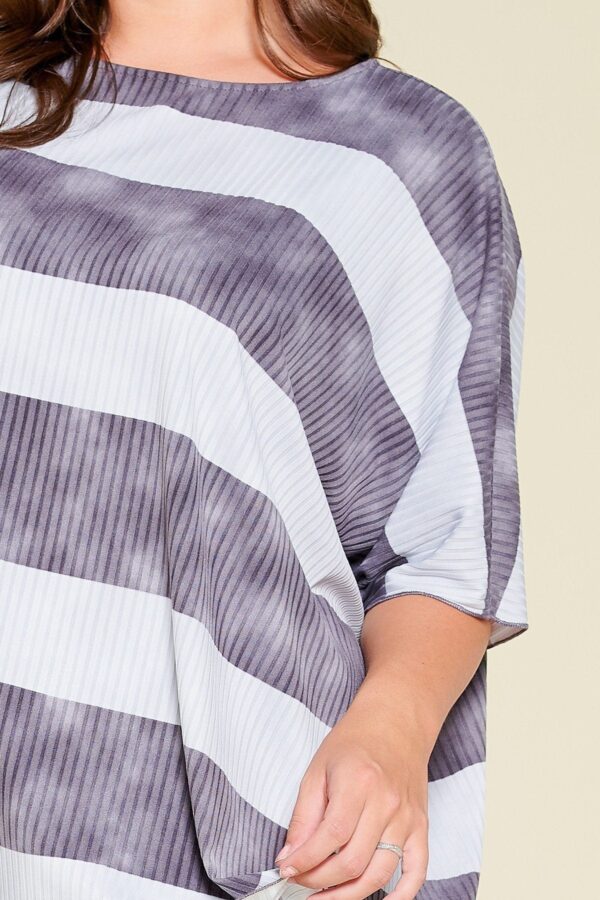 Plus Size Stripe Printed Pleated Blouse - Blue - Image 3