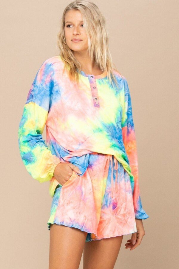Tie-dye Print Knit Top And Shorts Set - Image 5