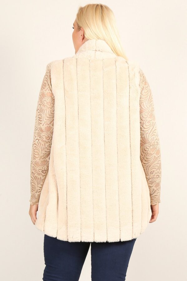 Blush Plus Size Faux Fur Vest Jacket - Image 5