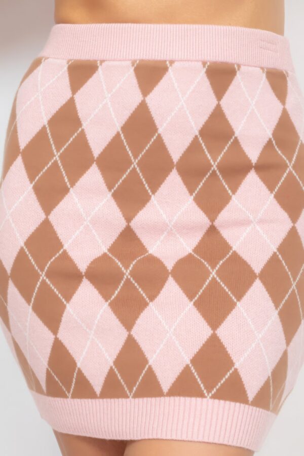 Pink Mocha Diamond High-rise Sweater Mini Skirt - Image 2