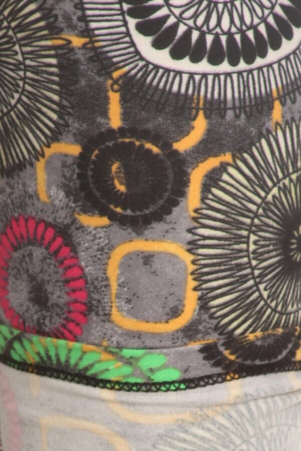 Plus Size Abstract Print Full Length Leggings - Image 4