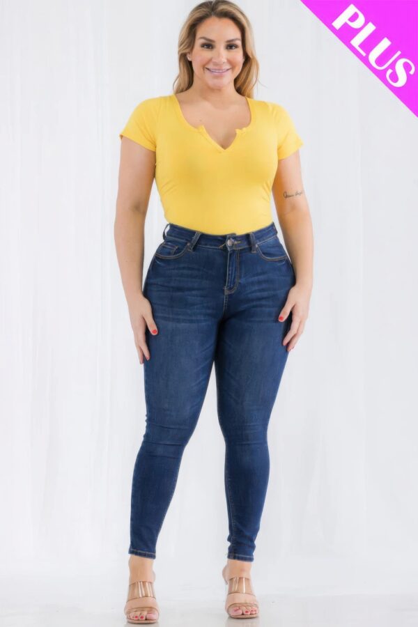 Plus Size Casual Split Neck Solid Short Sleeve Bodysuit - Image 3
