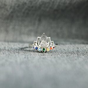 Lotus Shape 925 Sterling Silver Inlaid Zircon Ring